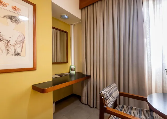 Stream HotéisHotel Em